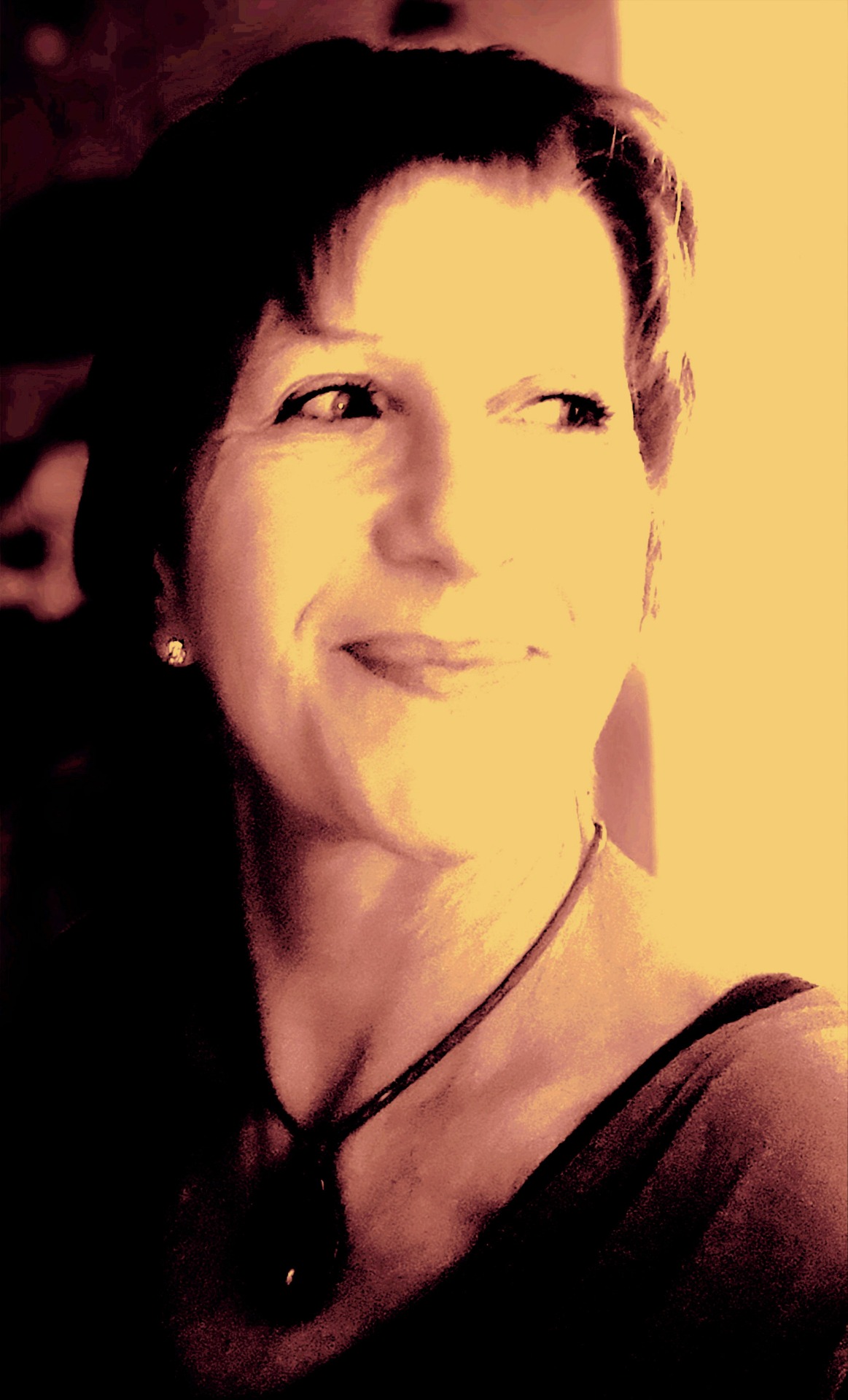 ich bin Martine, mit den 4 "Jungs" an meiner Seite, wird Dein Fest grandios!